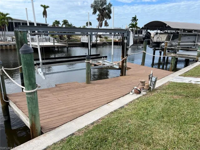 Dock and lift