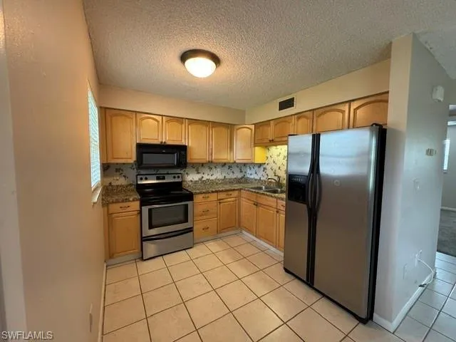 3325 Airport Rd N L3, Naples, Florida 34105