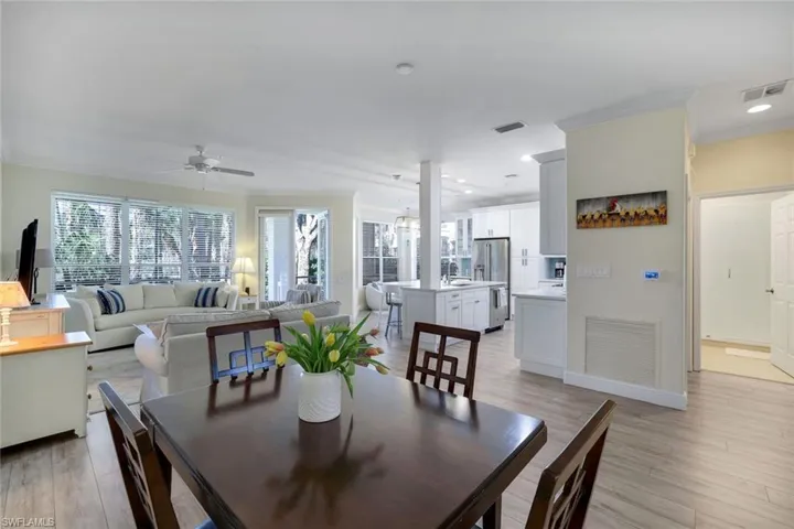 8560  Danbury  BLVD, Naples, FL 34120