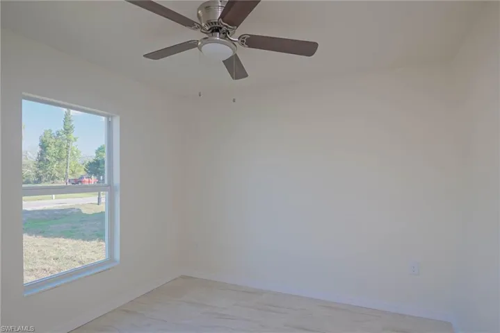 2120  French  ST, Fort Myers, FL 33916