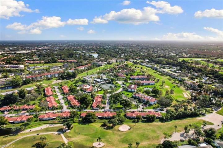 1085  Forest Lakes  DR, Naples, FL 34105