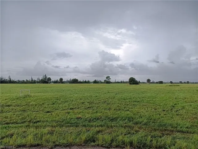 View of local wilderness with rural landscape