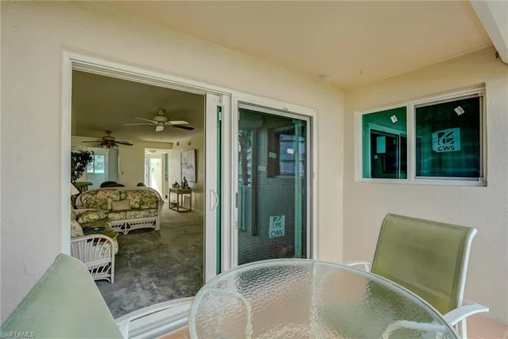 Balcony with outdoor dining area