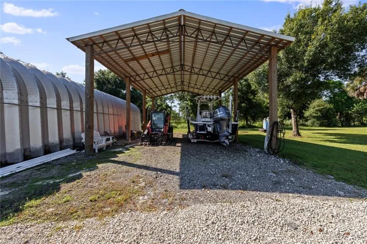 5681  Neal  RD, Fort Myers, FL 33905