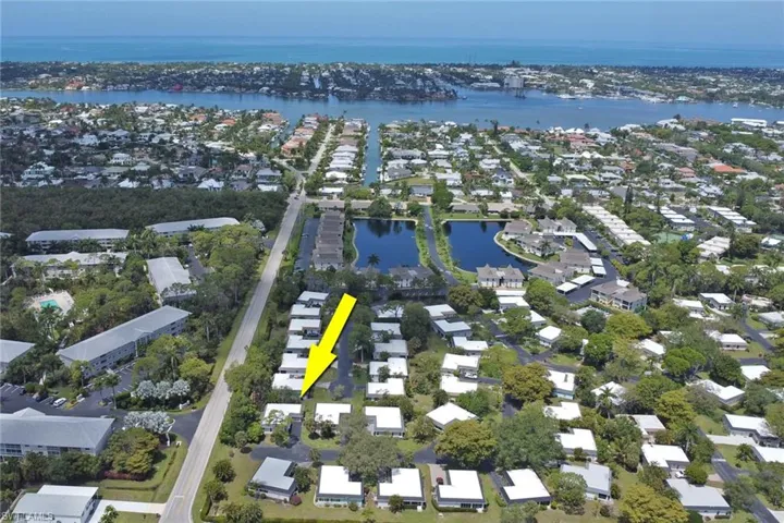 265 Lanchester Ct 39, Naples, Florida 34112