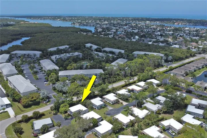 265 Lanchester Ct 39, Naples, Florida 34112