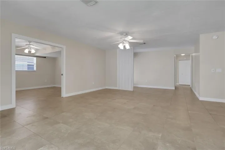 265 Lanchester Ct 39, Naples, Florida 34112