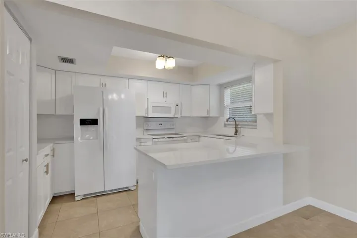 265 Lanchester Ct 39, Naples, Florida 34112