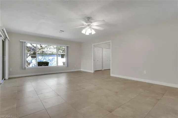 265 Lanchester Ct 39, Naples, Florida 34112