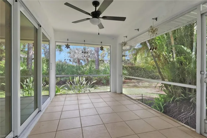 265 Lanchester Ct 39, Naples, Florida 34112