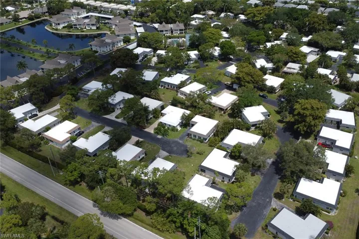 265 Lanchester Ct 39, Naples, Florida 34112