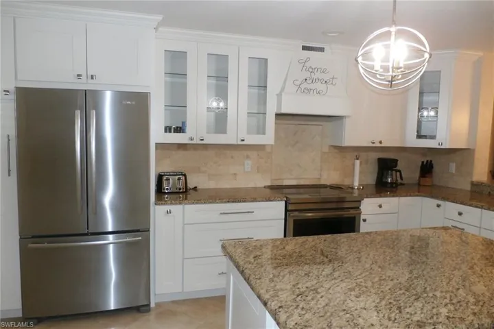 12621 Kelly Sands Way 329, Fort Myers, Florida 33908