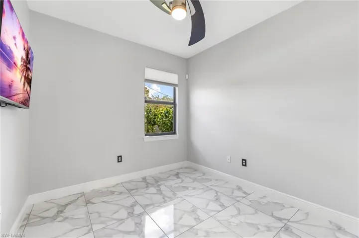 133  14th NE ST, Naples, FL 34120