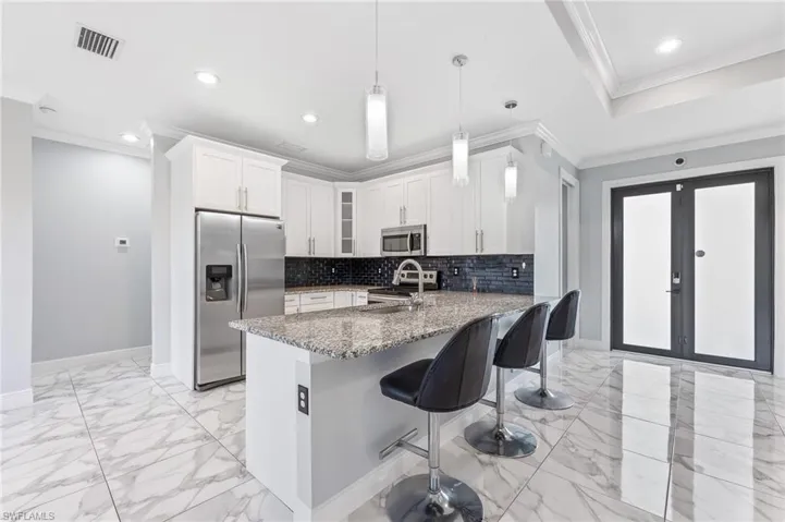 133  14th NE ST, Naples, FL 34120