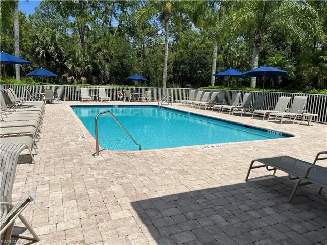 8555 Naples Heritage Dr # 214, Naples, Florida 34112