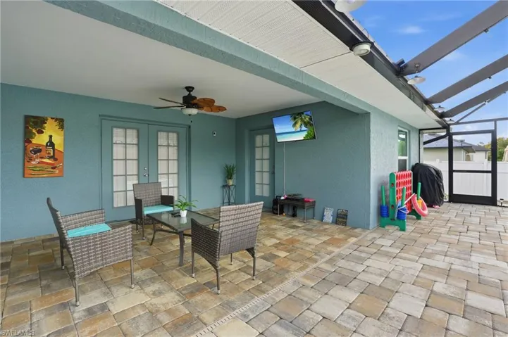 906 Venice Ave N, Lehigh Acres, Florida 33971