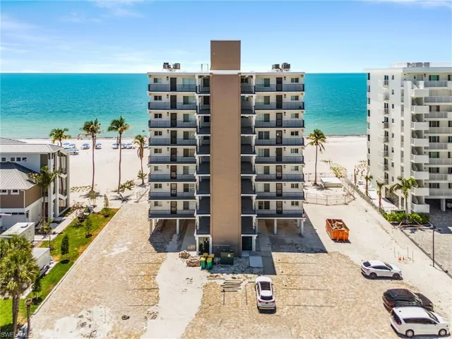 26370  Hickory  BLVD, Bonita Springs, FL 34134