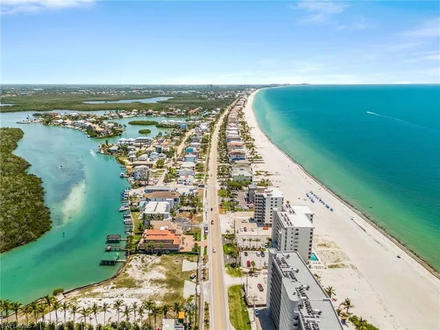 26370  Hickory  BLVD, Bonita Springs, FL 34134