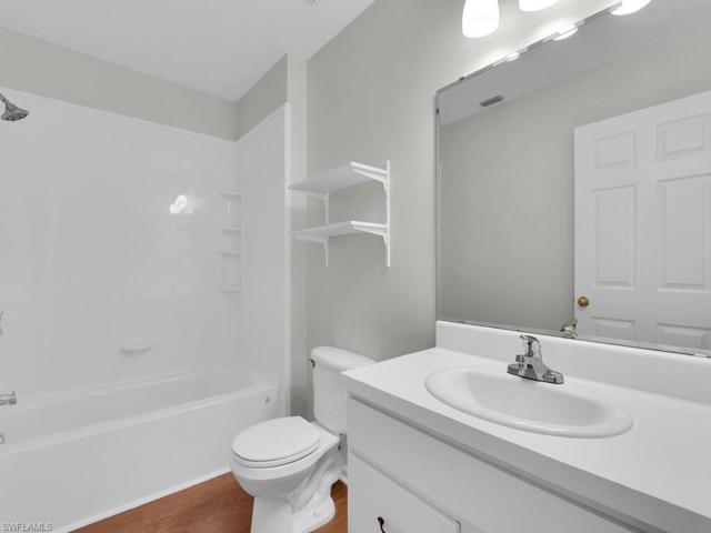 Downstairs Bathroom with Tub