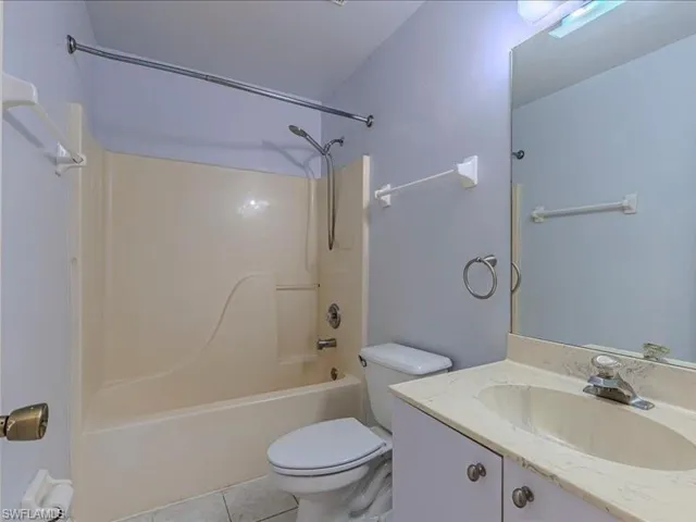 3810 24th Ave Ne, Naples, Florida 34120