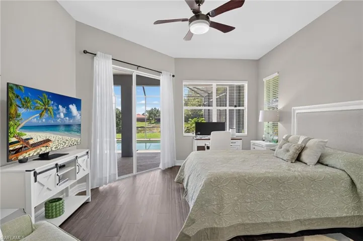 6062 Divot Ct, Naples, Florida 34113