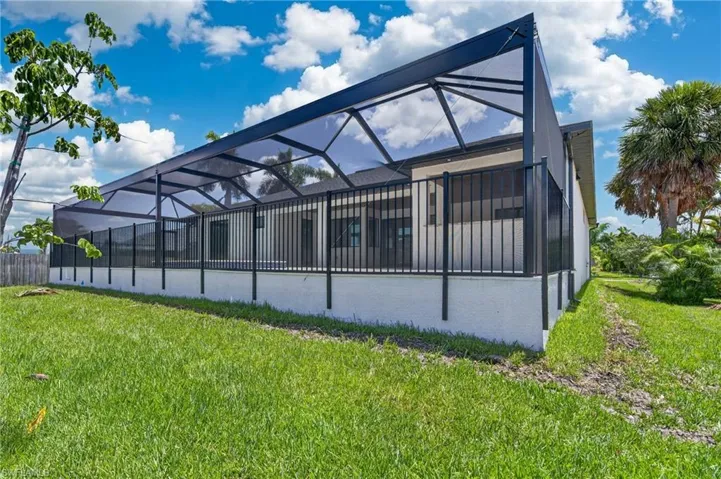 3914 Se 20th Ave, Cape Coral, Florida 33904