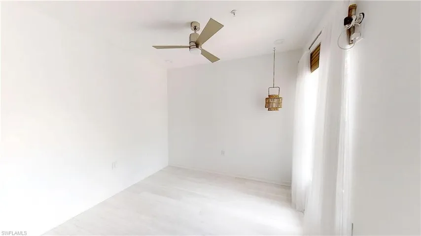 2185  Arielle  DR, Naples, FL 34109