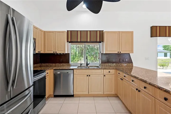 2908  14th W ST, Lehigh Acres, FL 33971