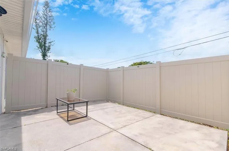 4932-4934 Viceroy Ct 4932, Cape Coral, Florida 33904