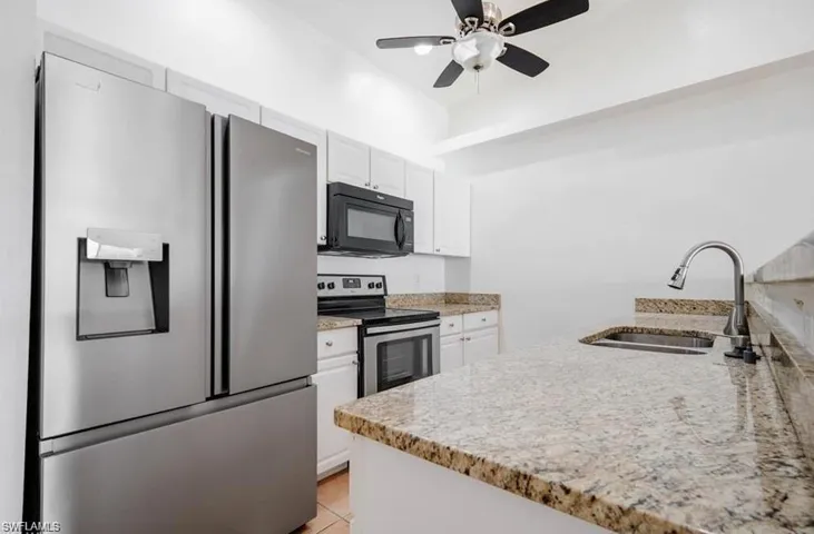 4932-4934 Viceroy Ct 4932, Cape Coral, Florida 33904