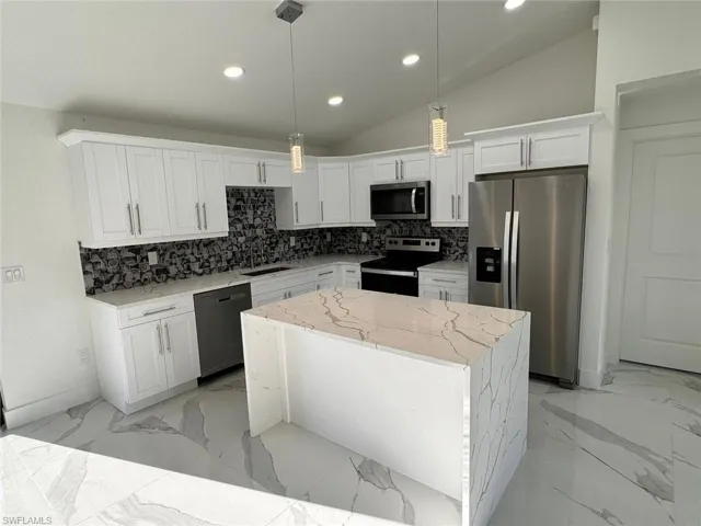 1306 NW Juanita  PL, Cape Coral, FL 33993