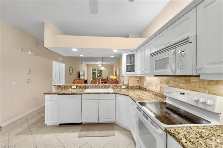 2370 Hidden Lake Ct 8301, Naples, Florida 34112