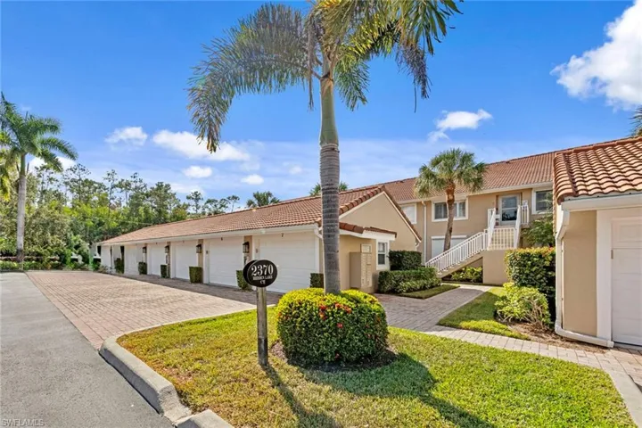 2370 Hidden Lake Ct 8301, Naples, Florida 34112
