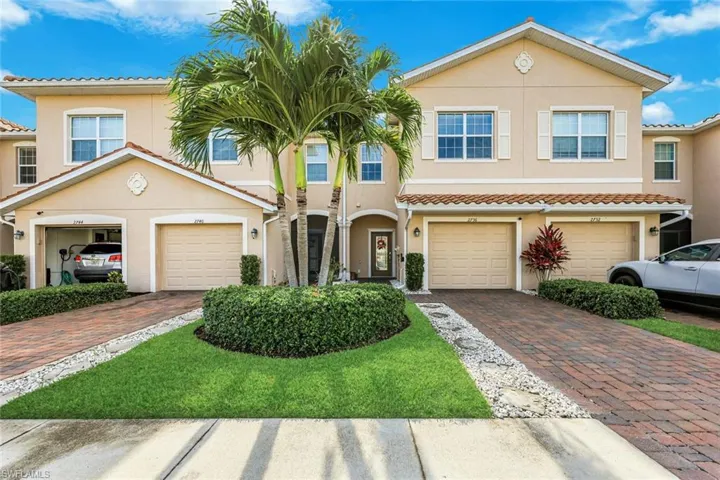 2736 Blossom Way, Naples, Florida 34120