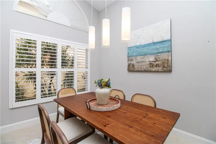 700 Lambton Ln, Naples, Florida 34104