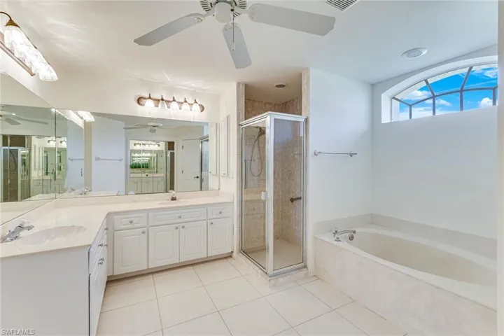 615 Se 19th Ct, Cape Coral, Florida 33990