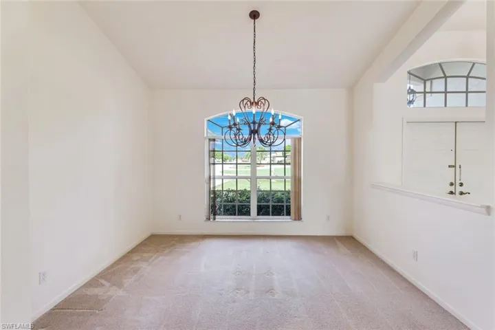 615 Se 19th Ct, Cape Coral, Florida 33990