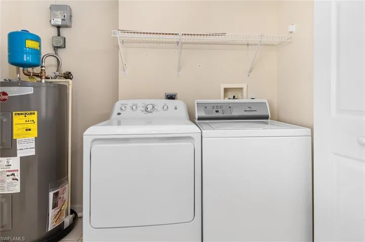 Laundry room off kitchen