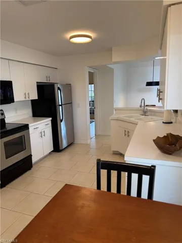 9120 Greenleaf Ct, Fort Myers, Florida 33919