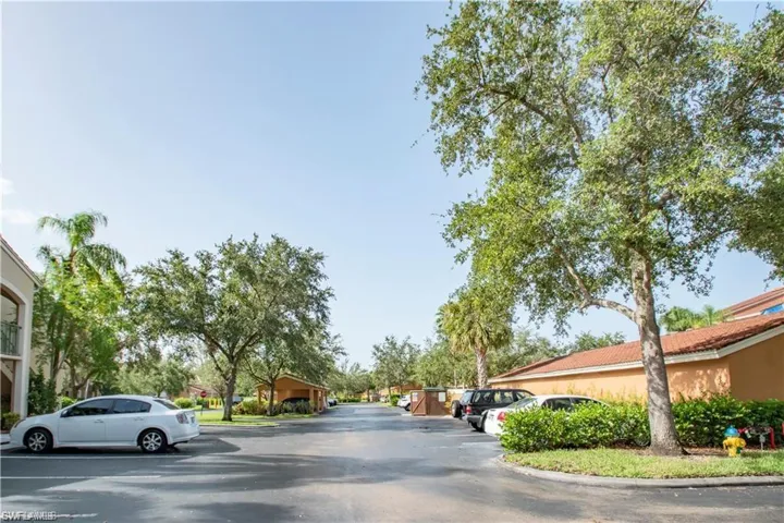 1220 Wildwood Lakes Blvd 201, Naples, Florida 34104