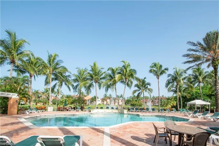 1220 Wildwood Lakes Blvd 201, Naples, Florida 34104