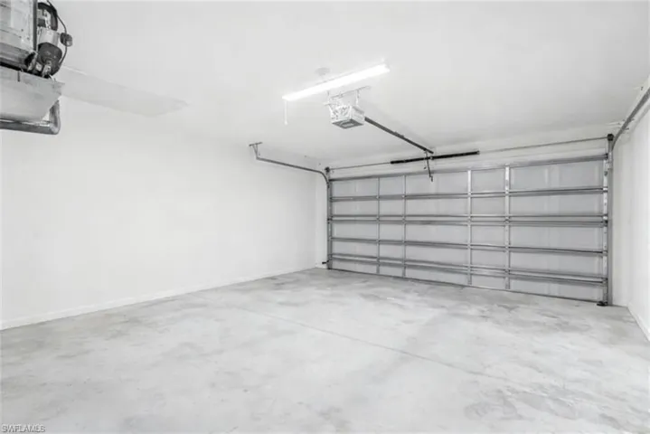 3221 NE 15th  PL, Cape Coral, FL 33909