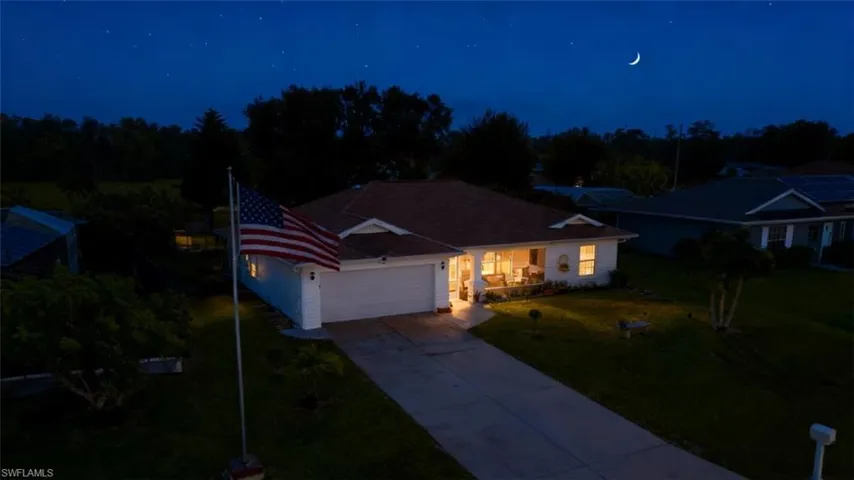 3221 NE 15th  PL, Cape Coral, FL 33909