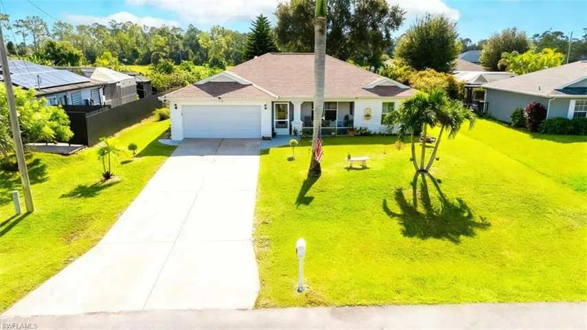 3221 NE 15th  PL, Cape Coral, FL 33909