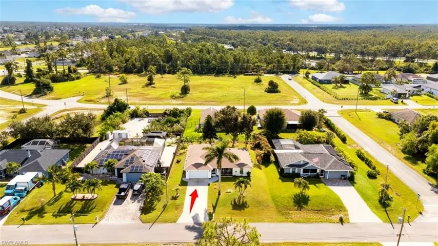 3221 NE 15th  PL, Cape Coral, FL 33909