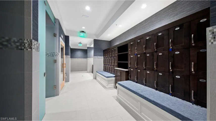 17211 Blue Sapphire Dr, Fort Myers, Florida 33913