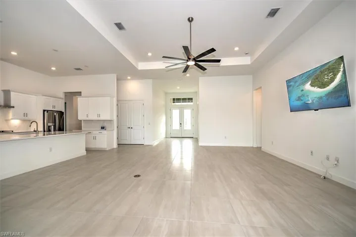17211 Blue Sapphire Dr, Fort Myers, Florida 33913