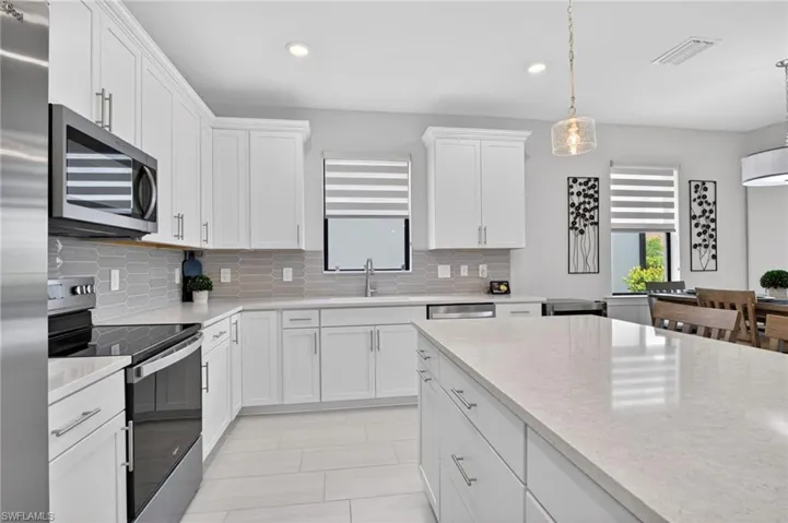 3663 Passion Vine Dr, Alva, Florida 33920