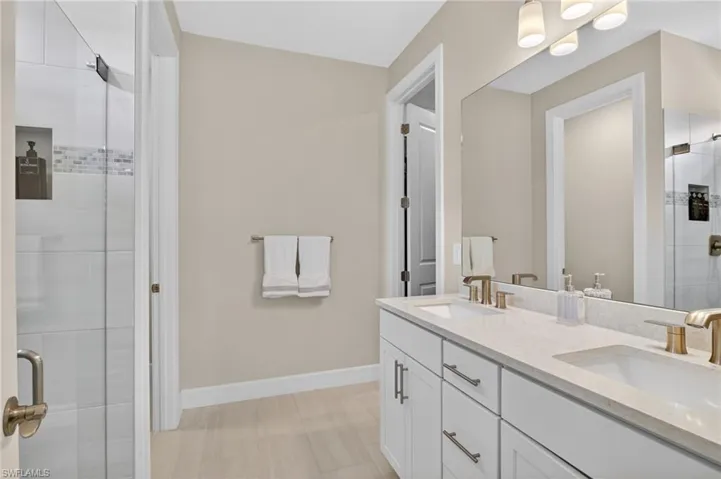 3663 Passion Vine Dr, Alva, Florida 33920