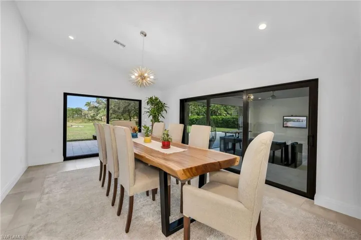 Dining / Morning Room
